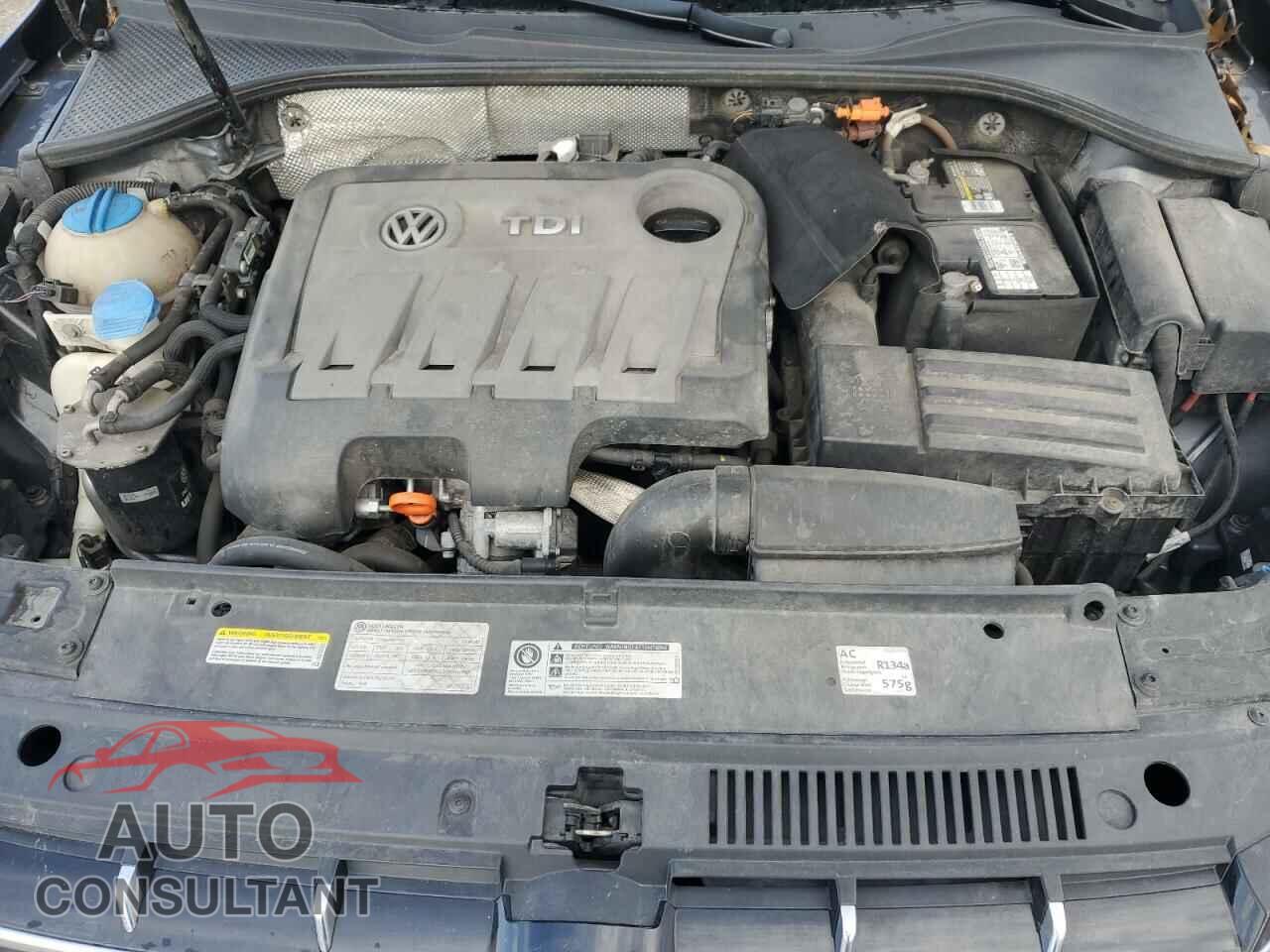 VOLKSWAGEN PASSAT 2014 - 1VWBN7A36EC001975