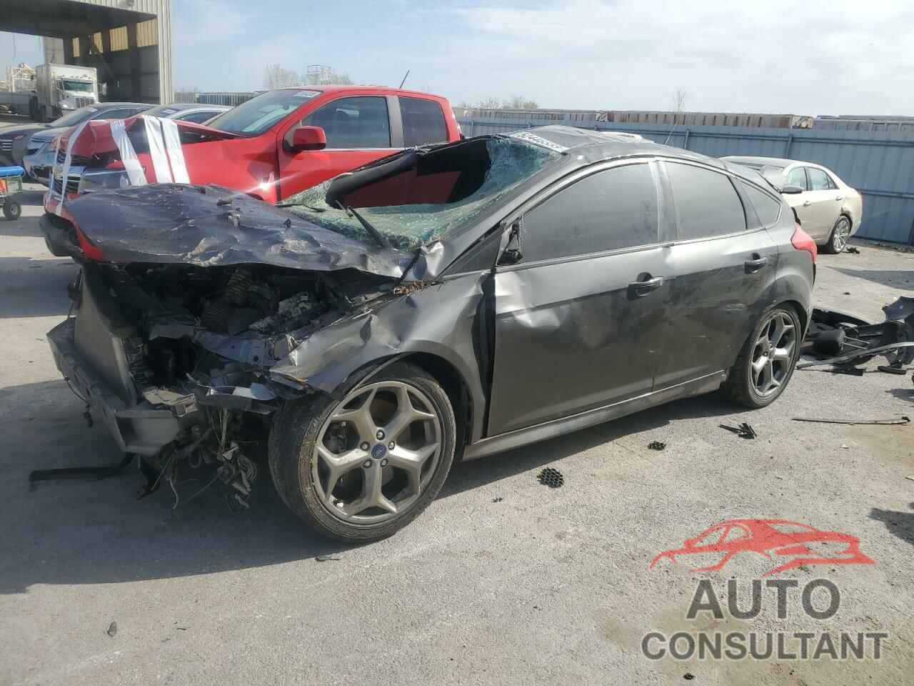 FORD FOCUS 2017 - 1FADP3L92HL257850