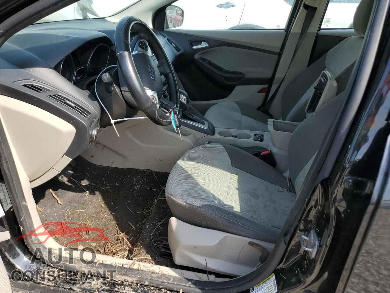 FORD FOCUS 2014 - 1FADP3F27EL180046