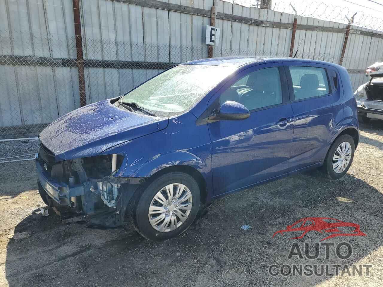 CHEVROLET SONIC 2013 - 1G1JA6SHXD4203198