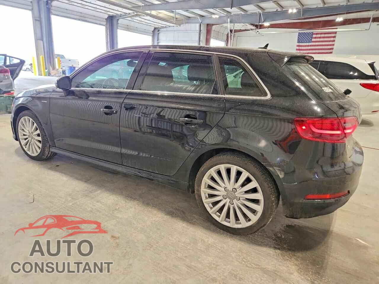 AUDI A3 2016 - WAUTPBFF0GA048776