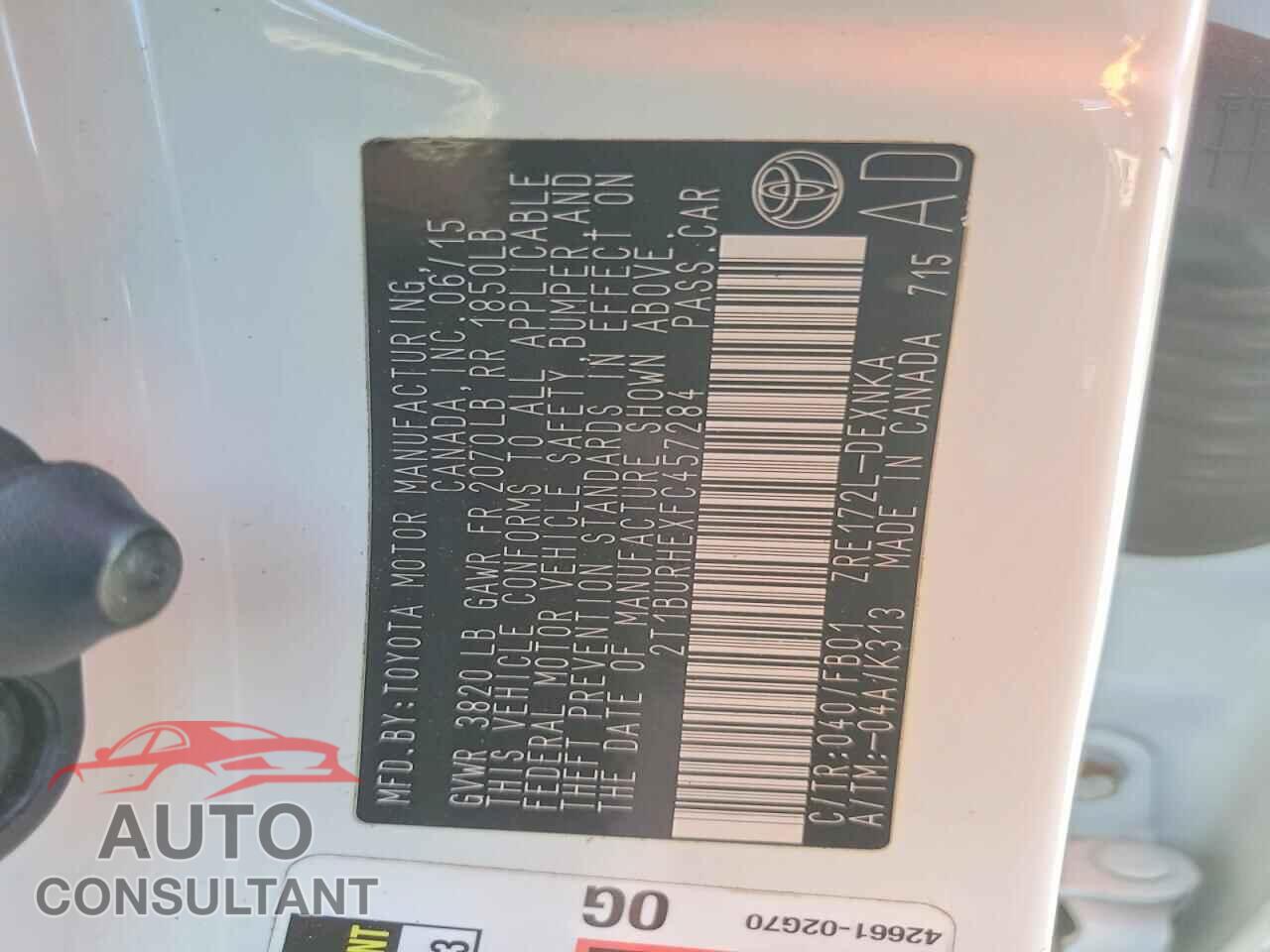 TOYOTA COROLLA 2015 - 2T1BURHEXFC457284
