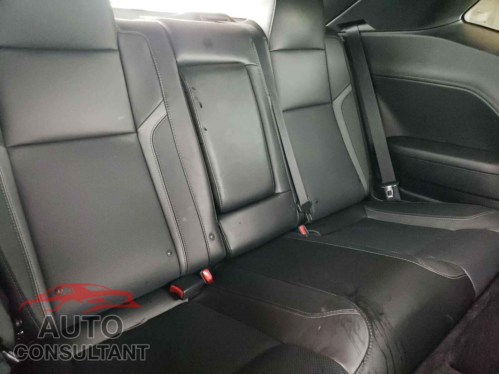 DODGE CHALLENGER 2018 - 2C3CDZAG5JH333989