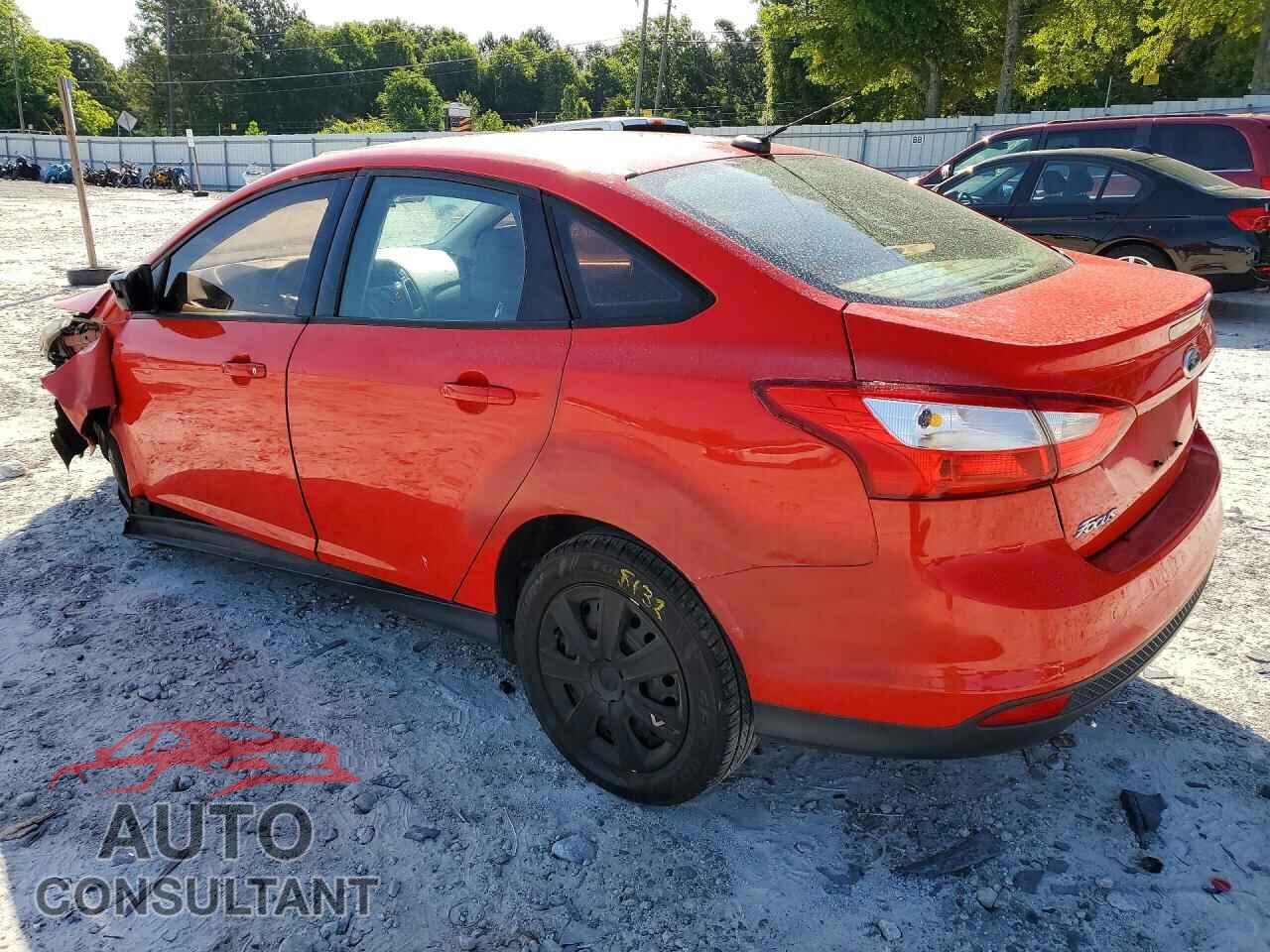 FORD FOCUS 2012 - 1FAHP3F26CL241384