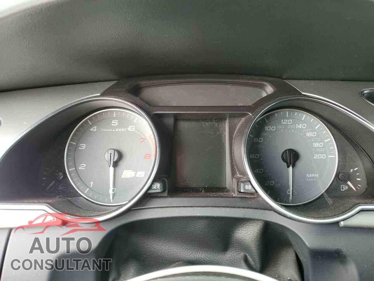 AUDI S5/RS5 2012 - WAUCVAFR5CA003417