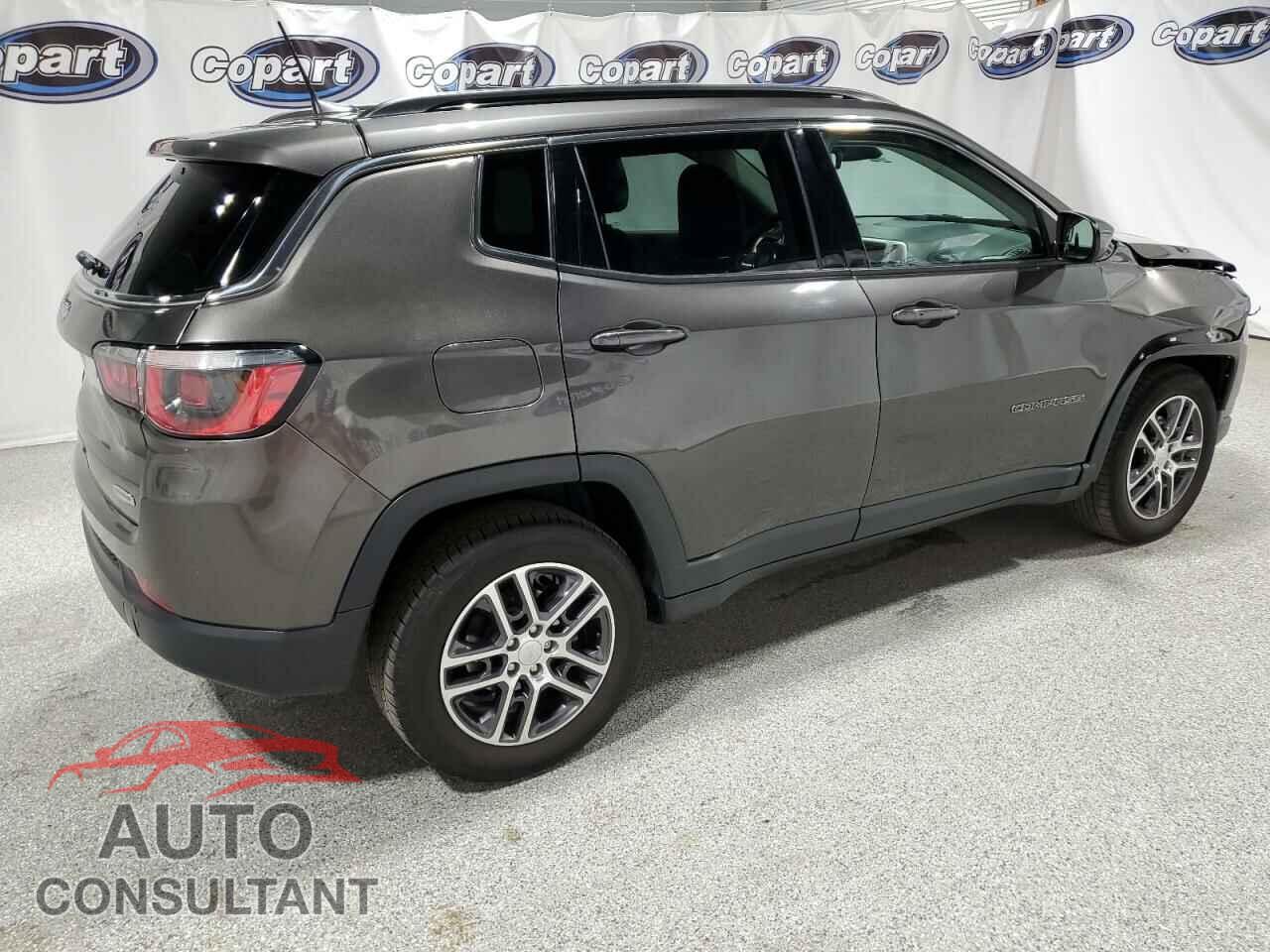 JEEP COMPASS 2018 - 3C4NJDBB5JT143815