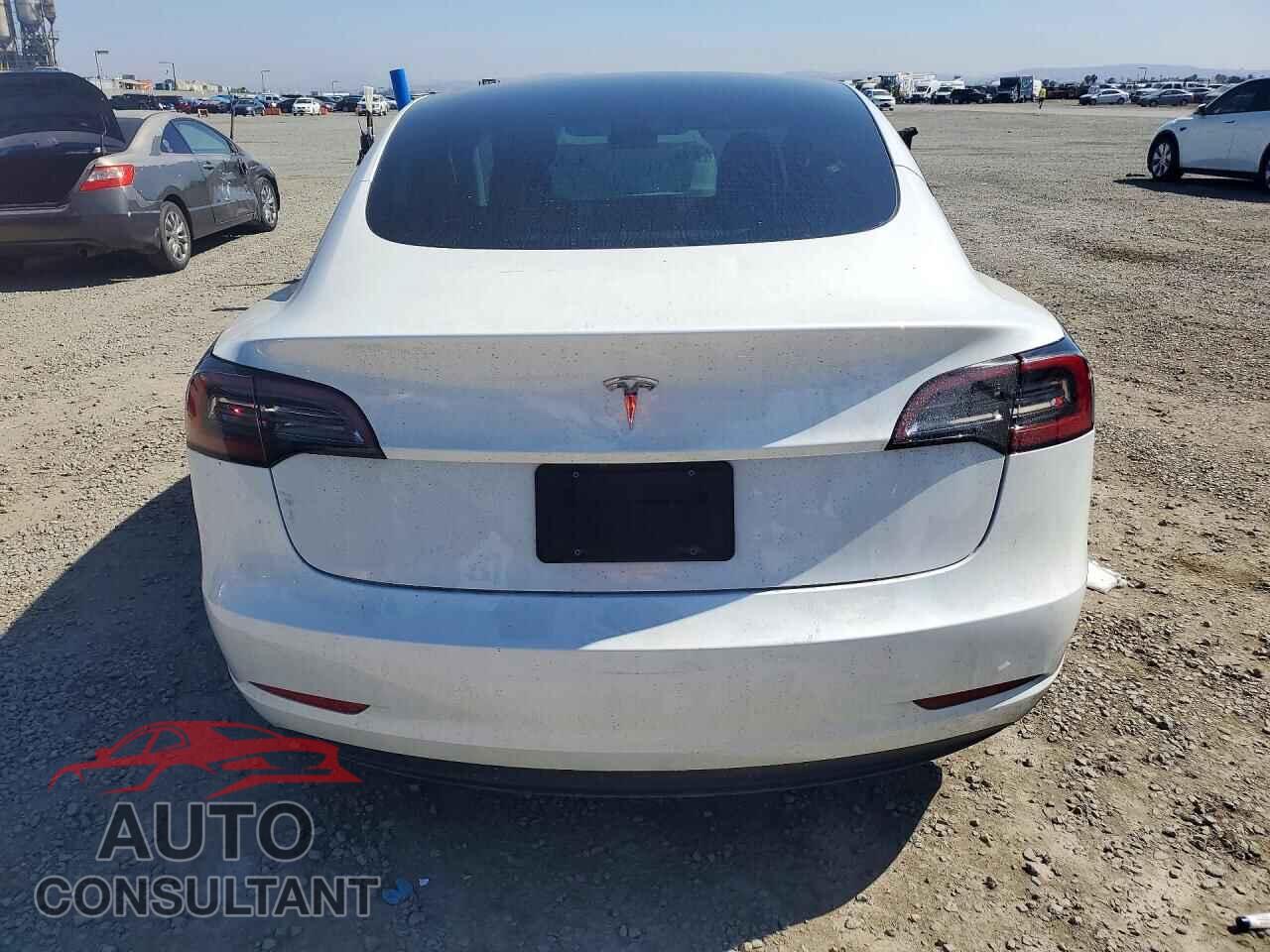 TESLA MODEL 3 2023 - 5YJ3E1EA5PF620540