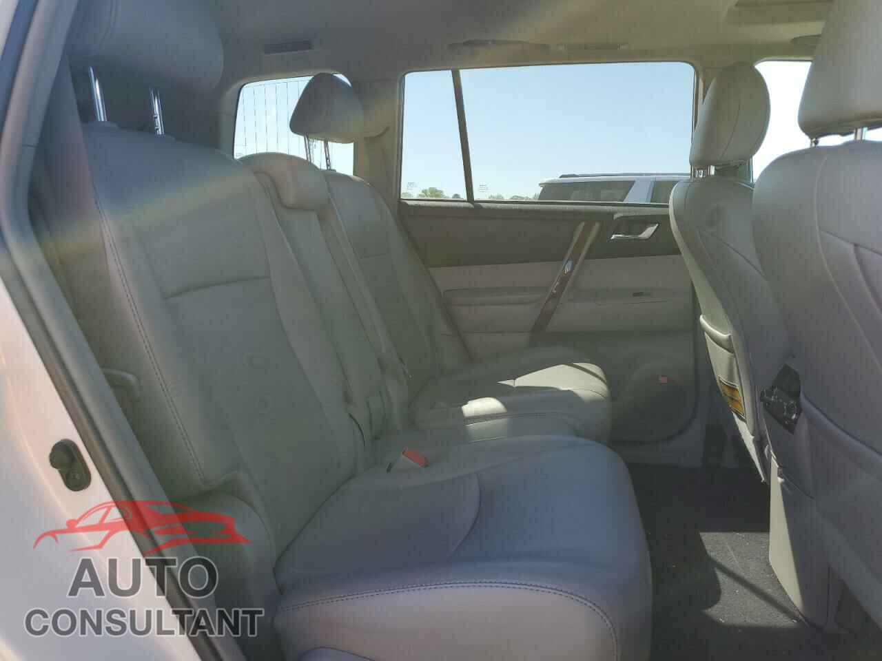 TOYOTA HIGHLANDER 2012 - 5TDDK3EH0CS119549