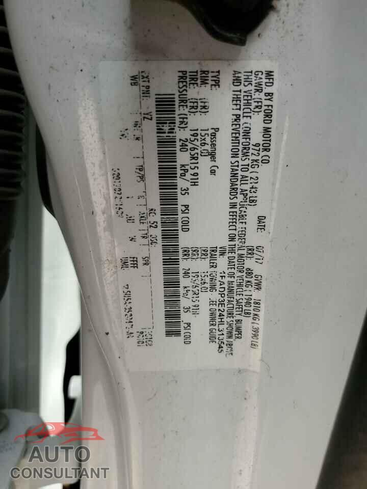 FORD FOCUS 2017 - 1FADP3E24HL313545