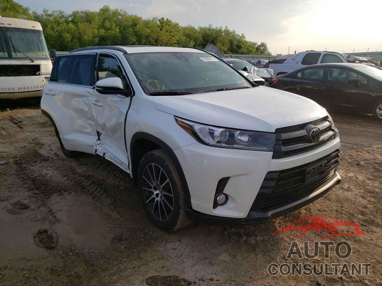 TOYOTA HIGHLANDER 2017 - 5TDJZRFH5HS391960
