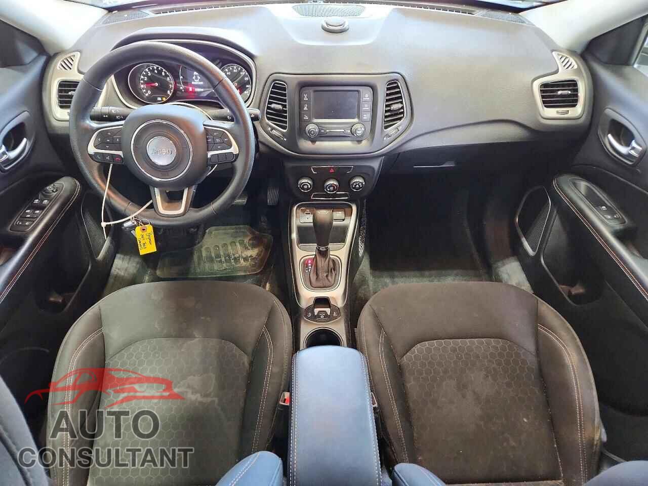 JEEP COMPASS 2017 - 3C4NJCAB7HT658191