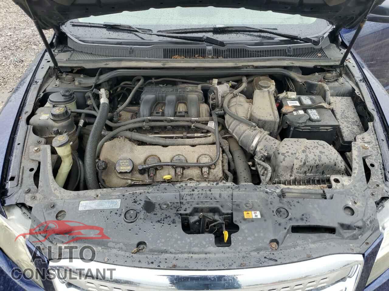 FORD TAURUS 2011 - 1FAHP2DW5BG172937