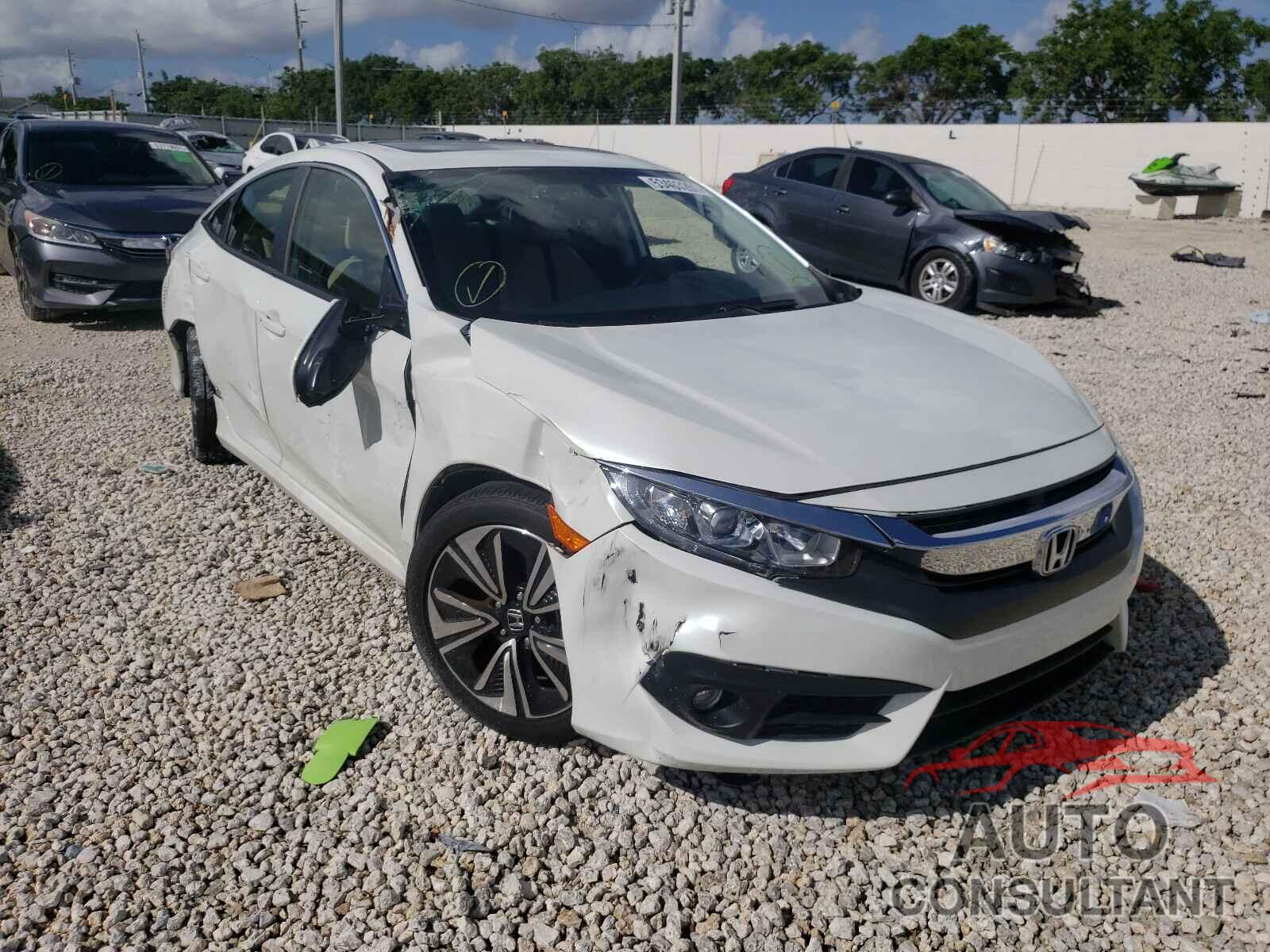 HONDA CIVIC 2018 - JHMFC1F32JX025501