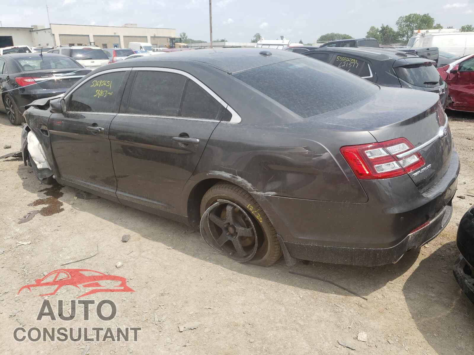 FORD TAURUS 2017 - 1FAHP2E89HG126956
