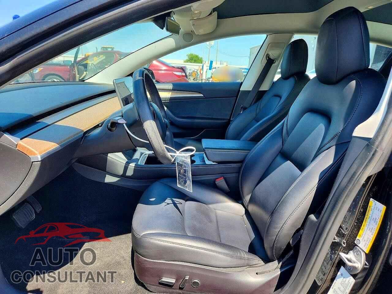 TESLA MODEL 3 2022 - 5YJ3E1EA5NF251868