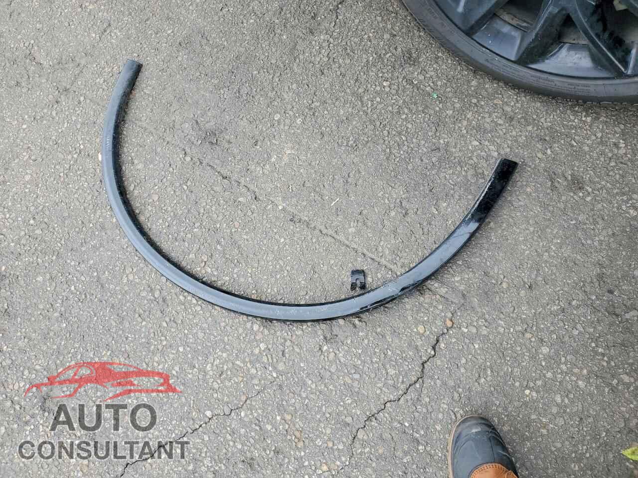 DODGE DURANGO 2018 - 1C4RDJDG0JC414243