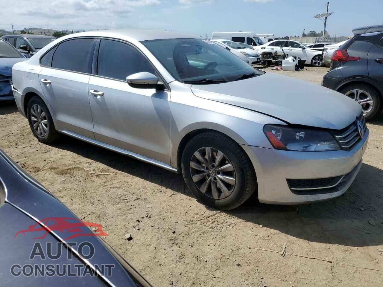 VOLKSWAGEN PASSAT 2012 - 1VWAP7A39CC018594
