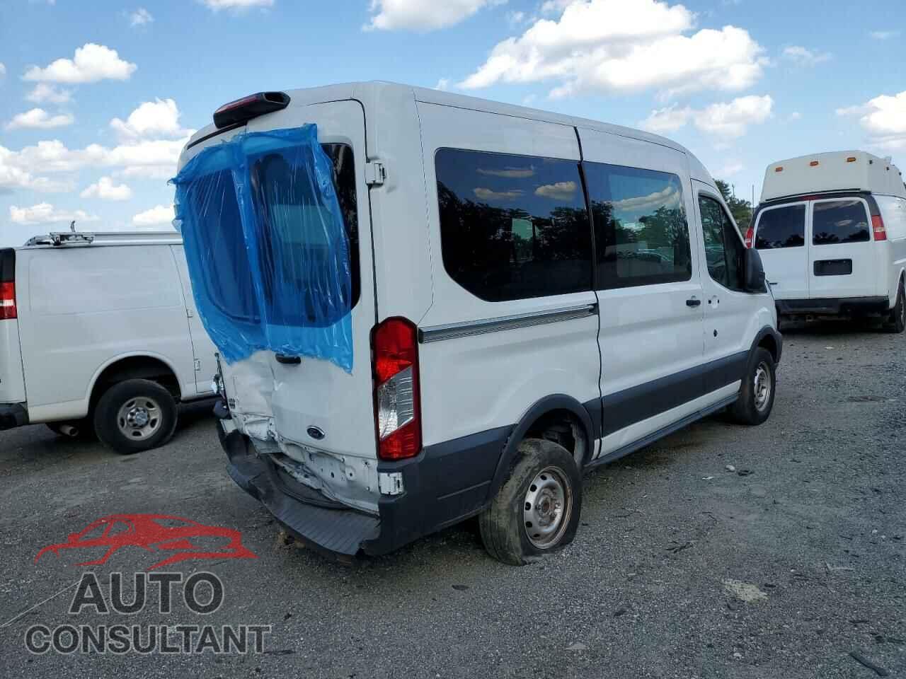 FORD TRANSIT 2018 - 1FTYR1CM7JKB45409