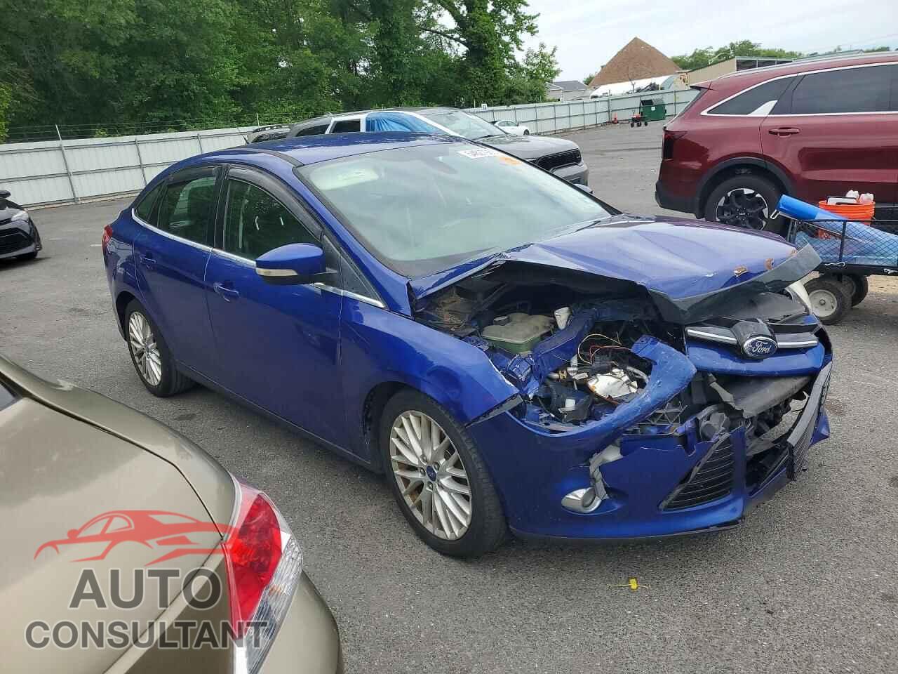 FORD FOCUS 2012 - 1FAHP3H26CL309289