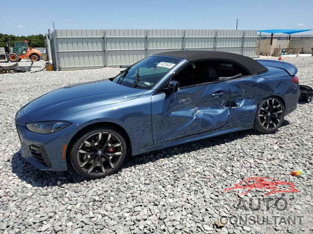 BMW M4 2025 - WBA73DB01SCT93631