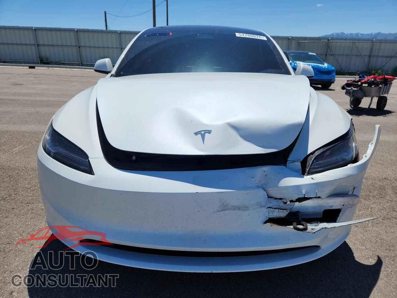 TESLA MODEL 3 2024 - 5YJ3E1EB8RF820758