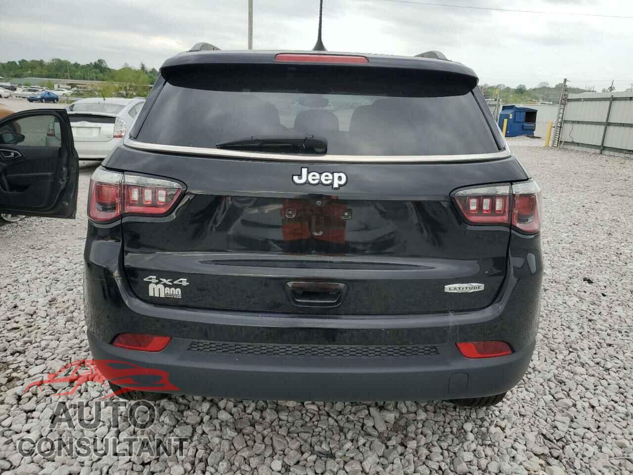JEEP COMPASS 2019 - 3C4NJDBB3KT818191