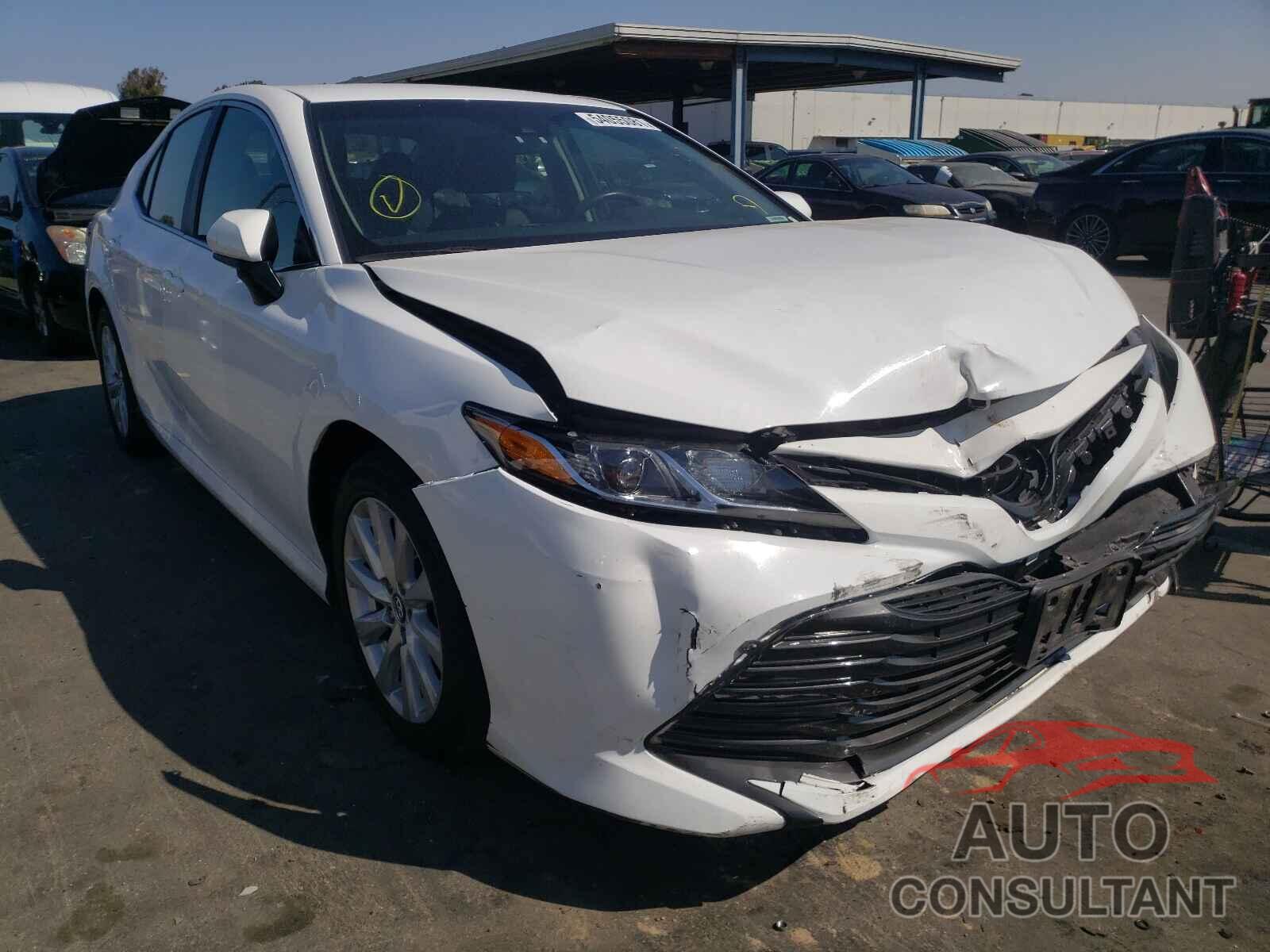 TOYOTA CAMRY 2018 - 4T1B11HKXJU124932
