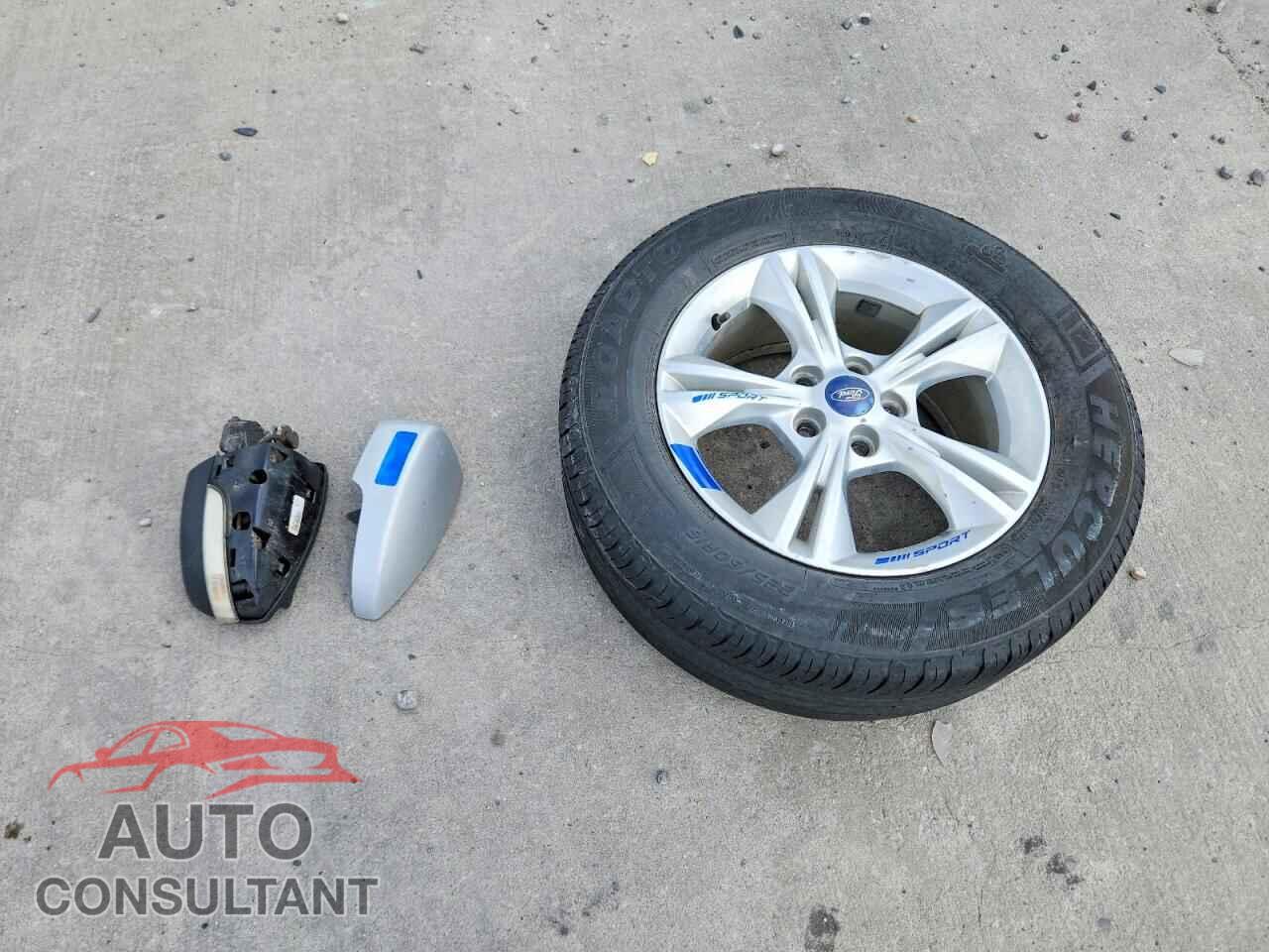 FORD FOCUS 2013 - 1FADP3F26DL150941