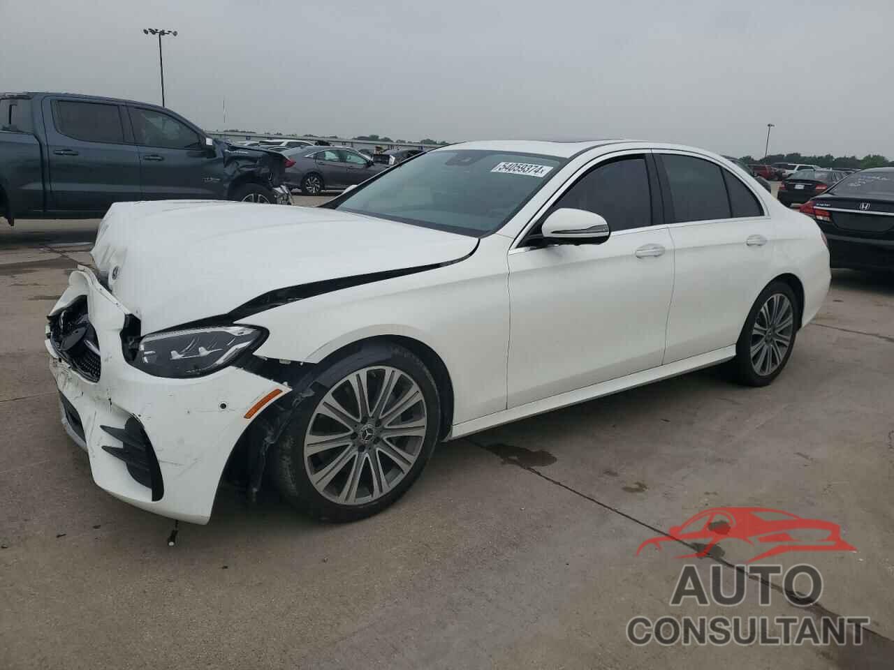 MERCEDES-BENZ E-CLASS 2022 - W1KZF8DBXNB087908