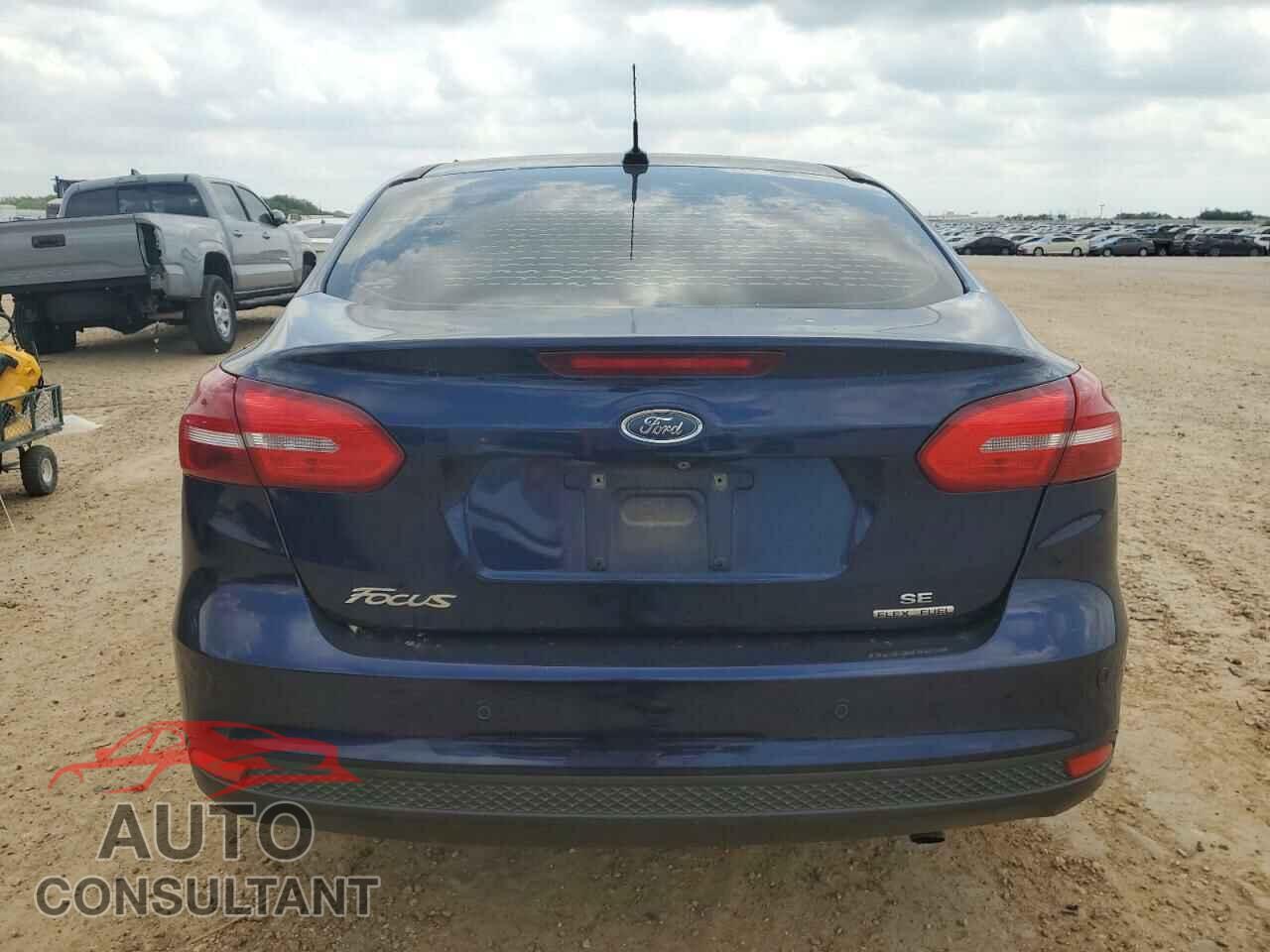 FORD FOCUS 2016 - 1FADP3F27GL237946