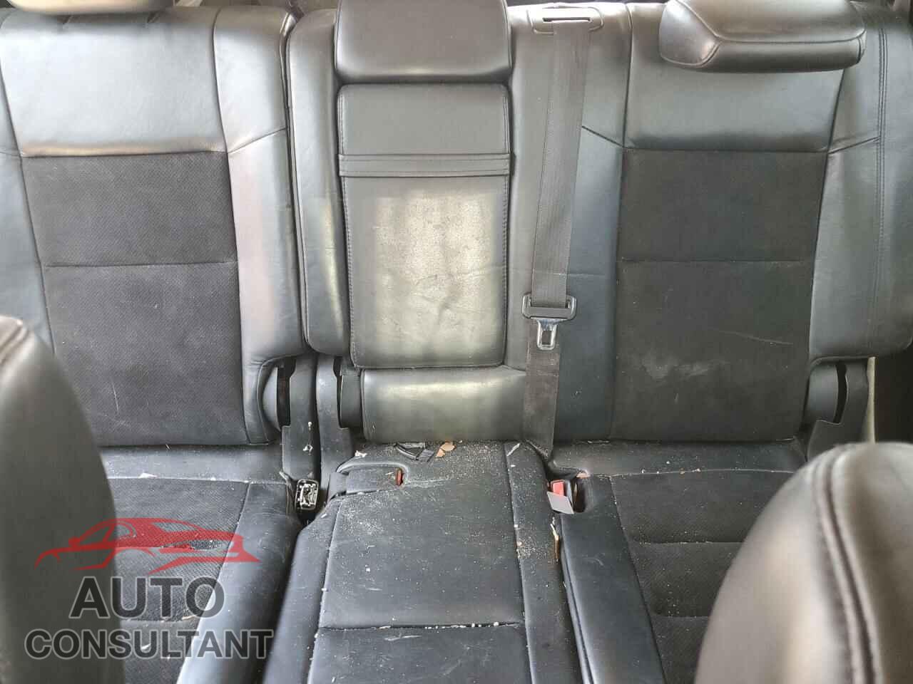 DODGE DURANGO 2018 - 1C4RDJDG3JC194659