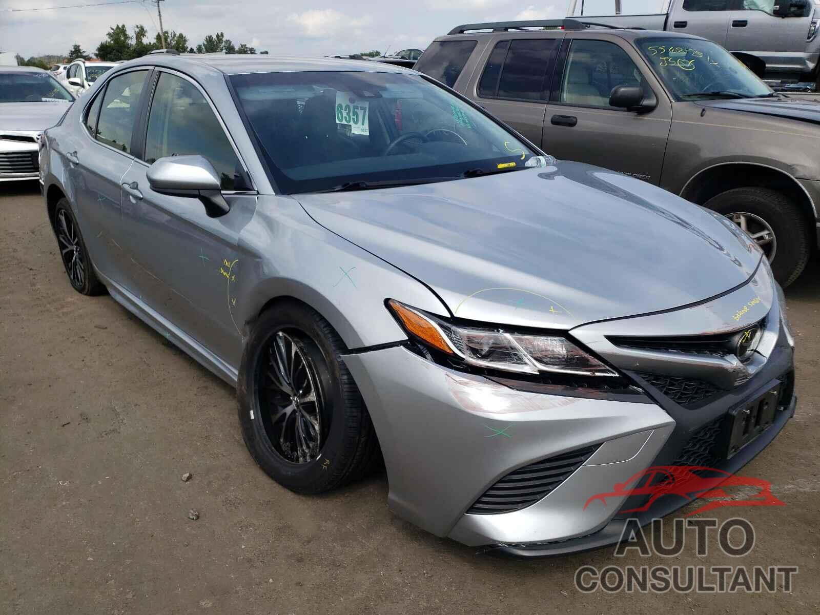 TOYOTA CAMRY 2018 - JTNB11HK6J3012487