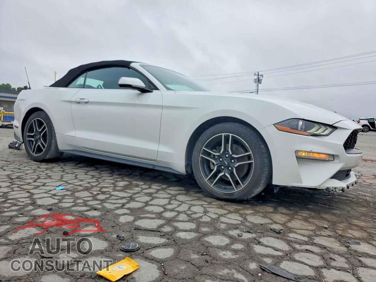 FORD MUSTANG 2018 - 1FATP8UH6J5111766