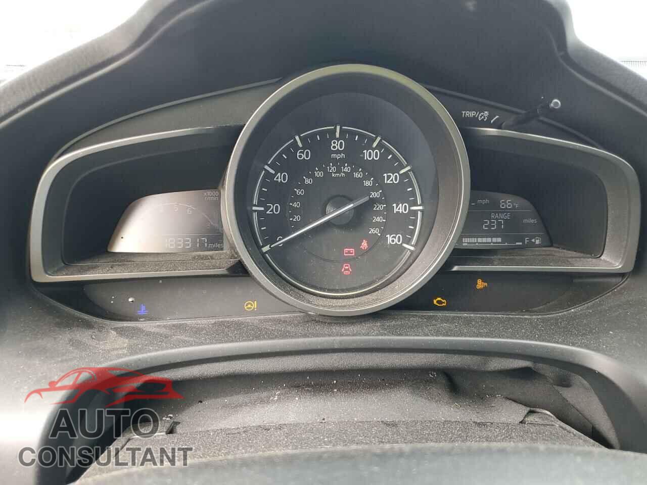 MAZDA 3 2017 - 3MZBN1U71HM120693