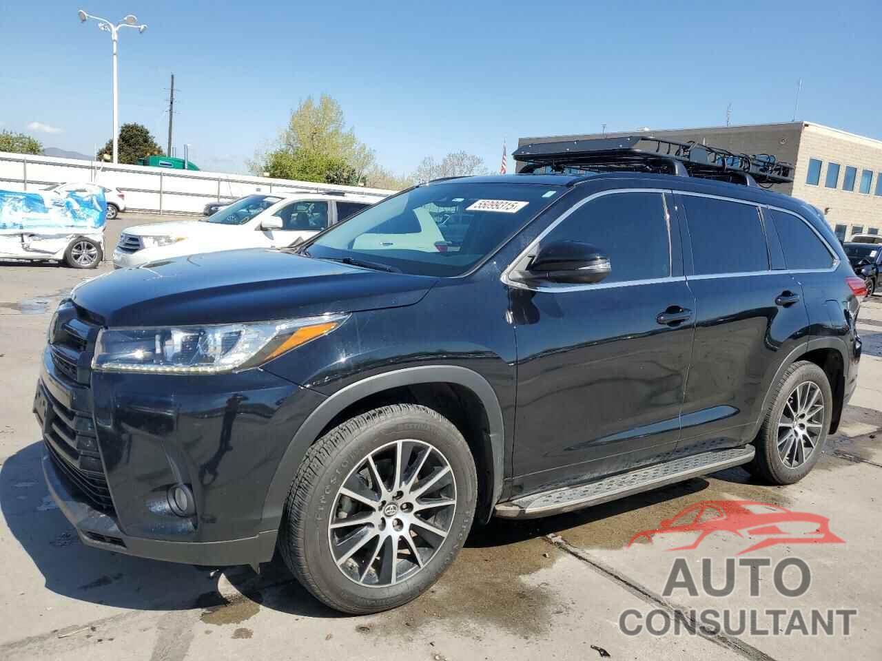 TOYOTA HIGHLANDER 2018 - 5TDKZRFH3JS540733