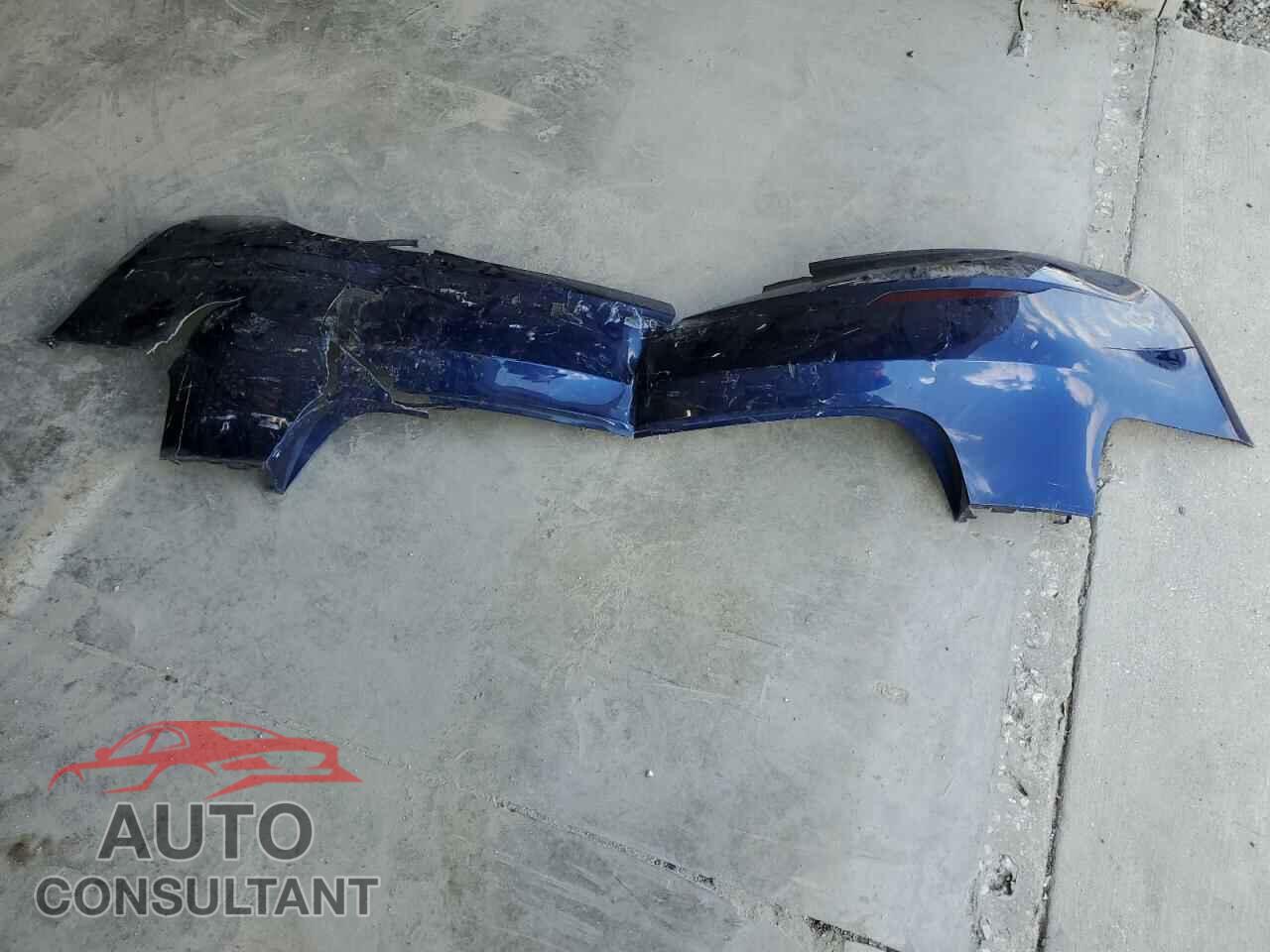 TESLA MODEL 3 2023 - 5YJ3E1EC4PF558646