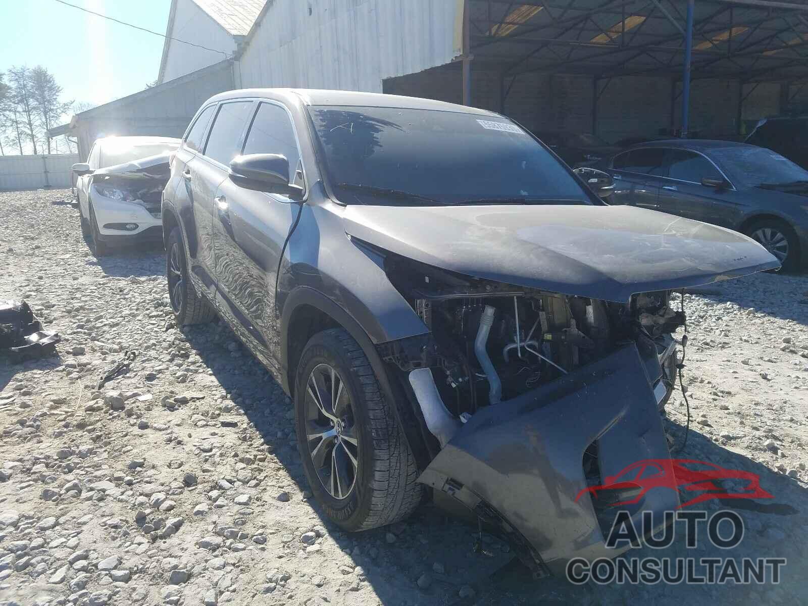TOYOTA HIGHLANDER 2018 - 5TDZZRFHXJS246423