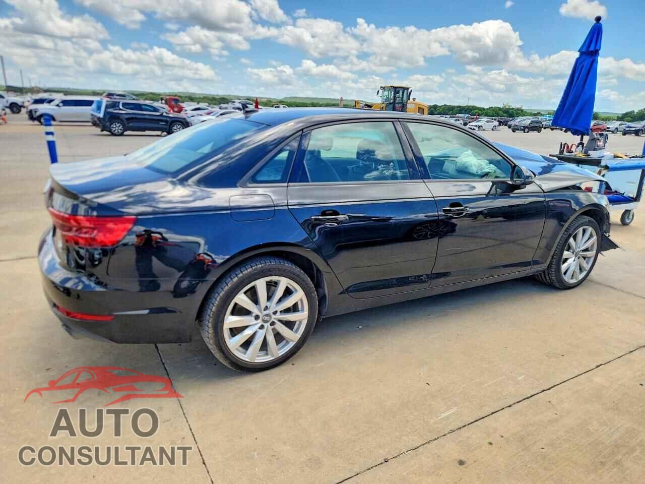 AUDI A4 2017 - WAUANAF48HN007182