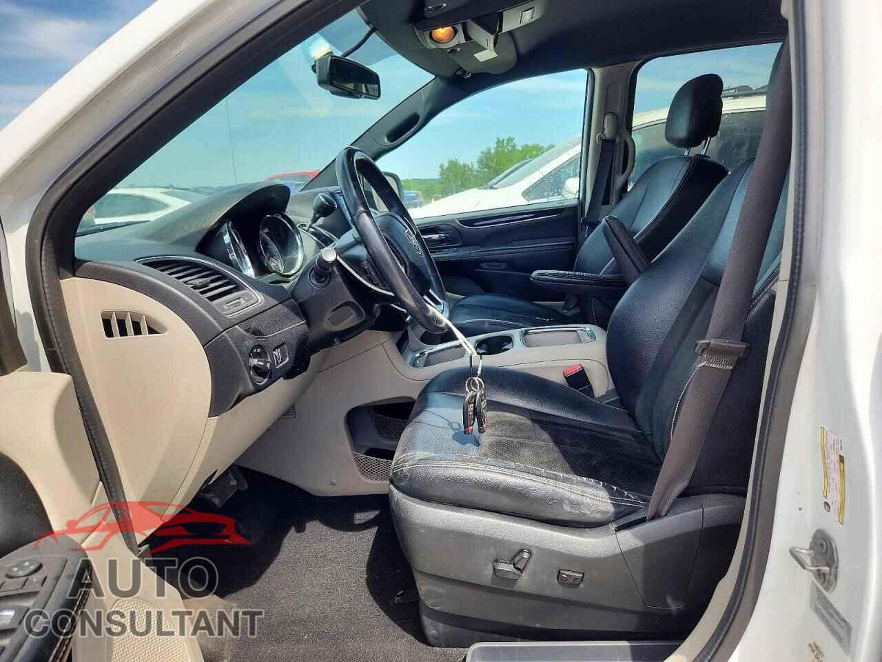 DODGE CARAVAN 2017 - 2C4RDGCG4HR857744