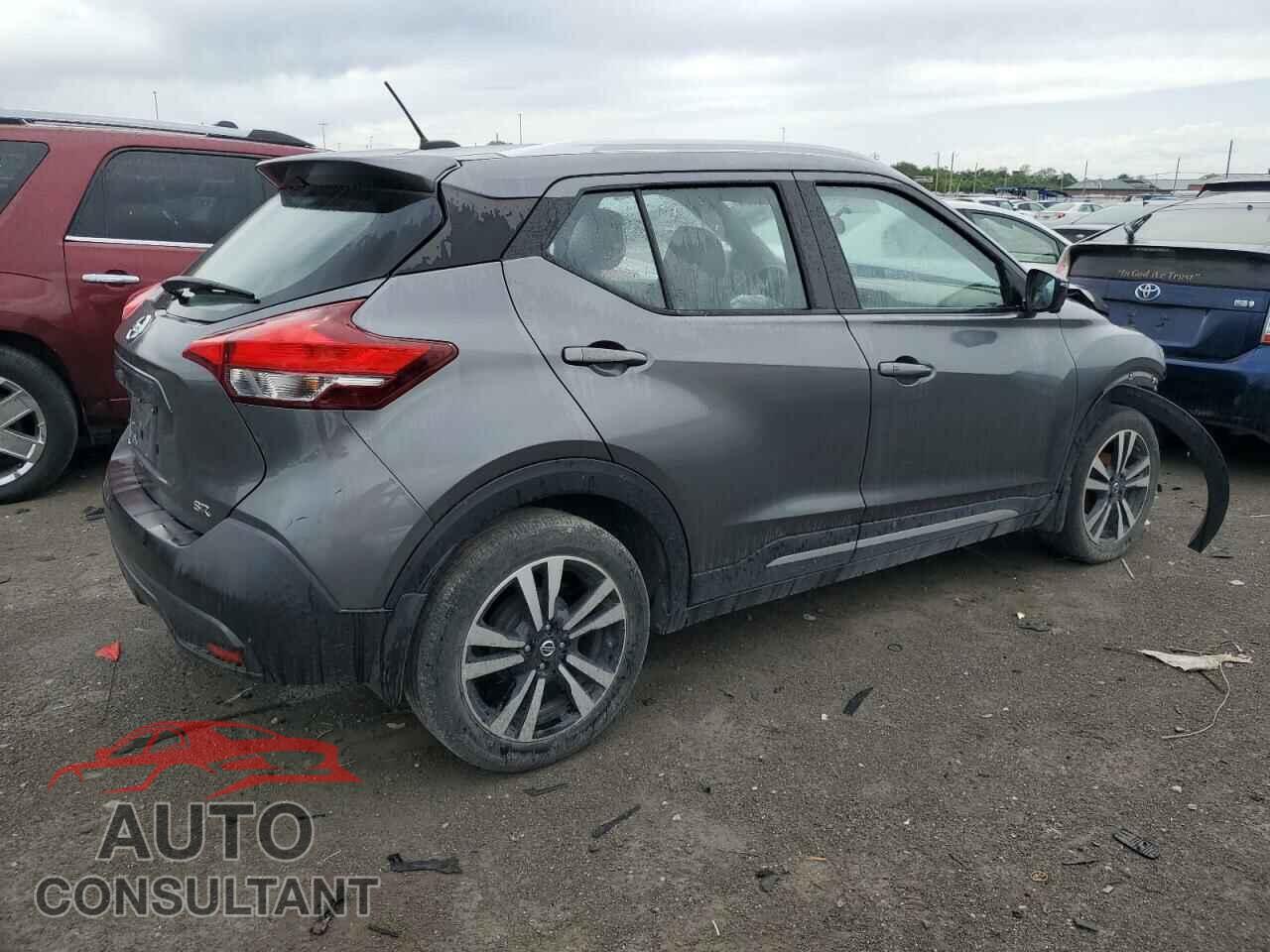 NISSAN KICKS 2019 - 3N1CP5CU3KL561404