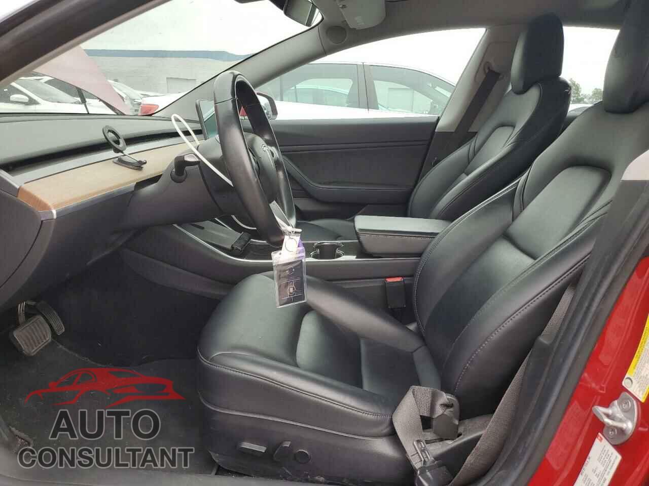 TESLA MODEL 3 2018 - 5YJ3E1EA0JF019303