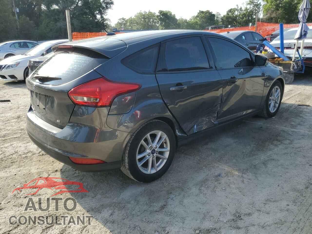 FORD FOCUS 2017 - 1FADP3K22HL331336
