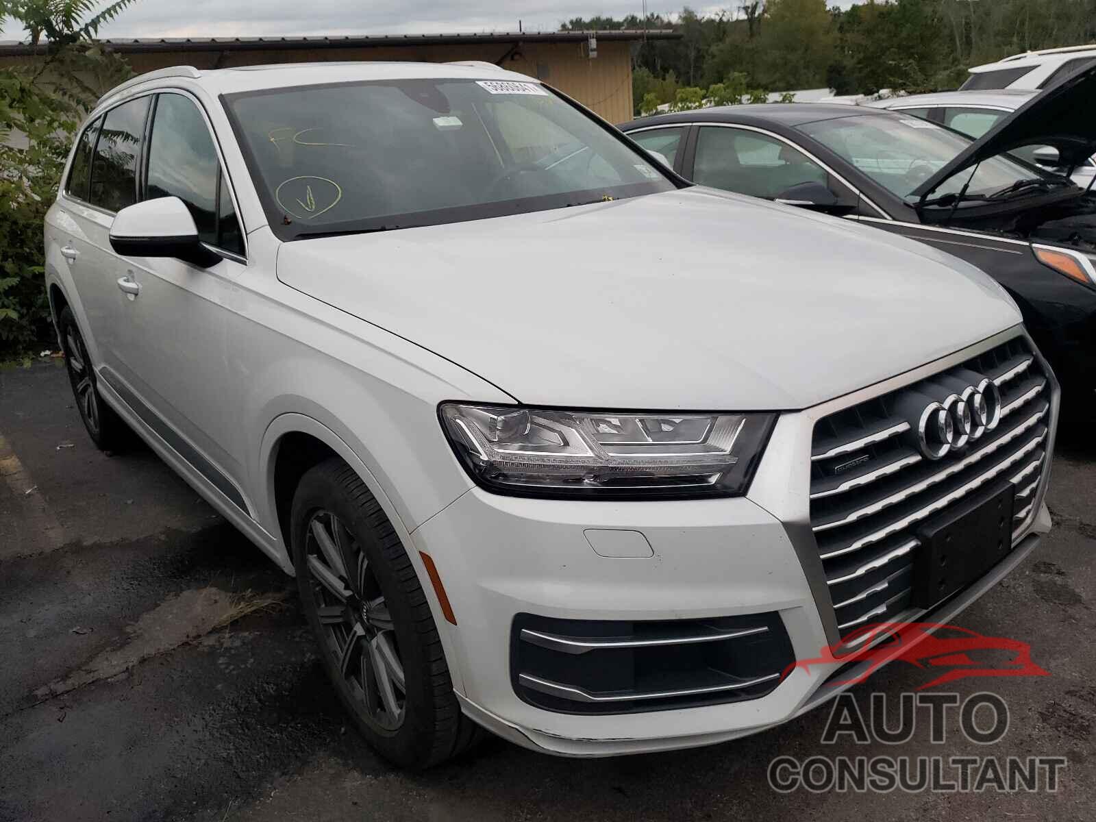 AUDI Q7 2019 - WA1LHAF77KD038640