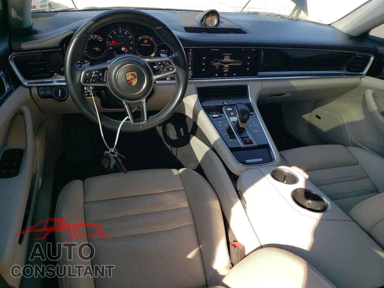 PORSCHE PANAMERA 2017 - WP0AA2A77HL101751