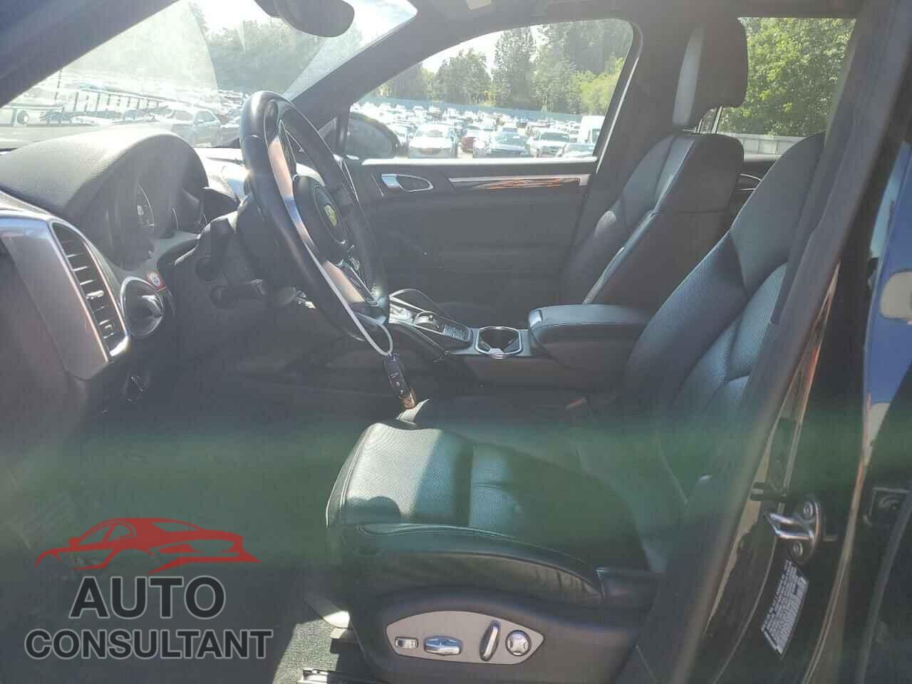 PORSCHE CAYENNE 2016 - WP1AA2A20GKA10876