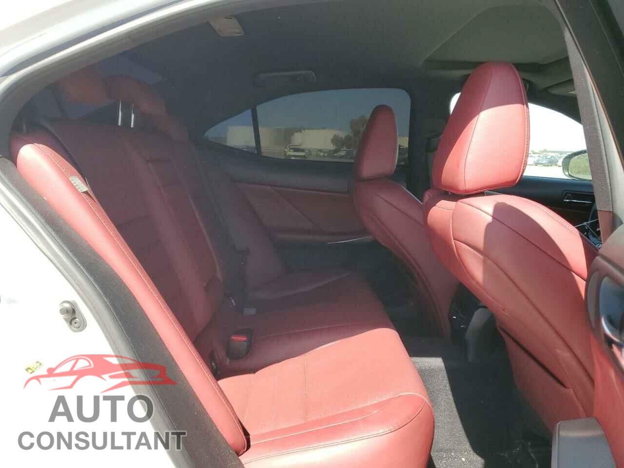 LEXUS IS 2014 - JTHBE1D24E5011832