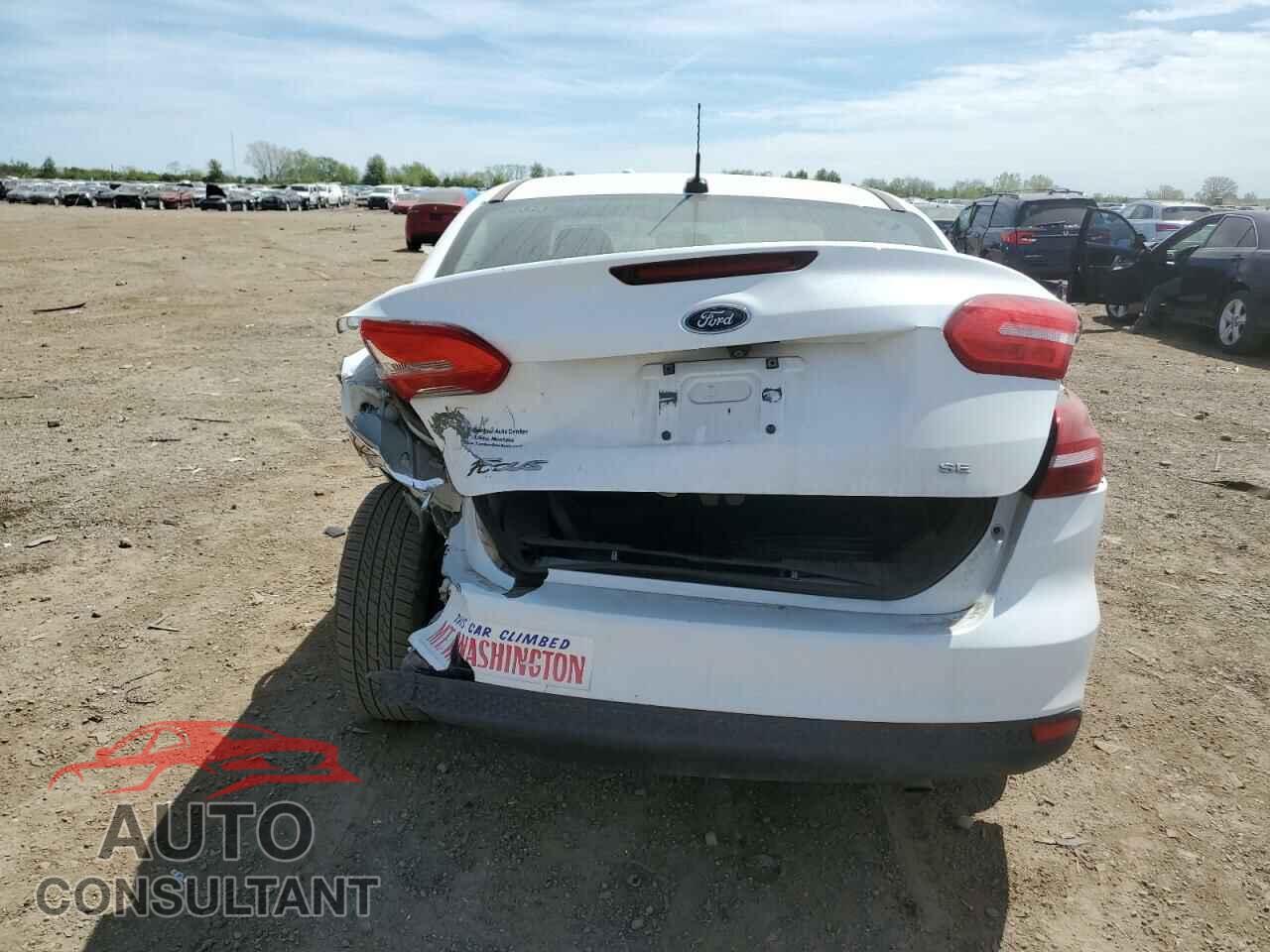 FORD FOCUS 2015 - 1FADP3F27FL202628