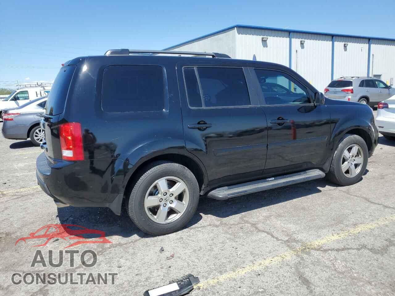 HONDA PILOT 2011 - 5FNYF3H51BB022189