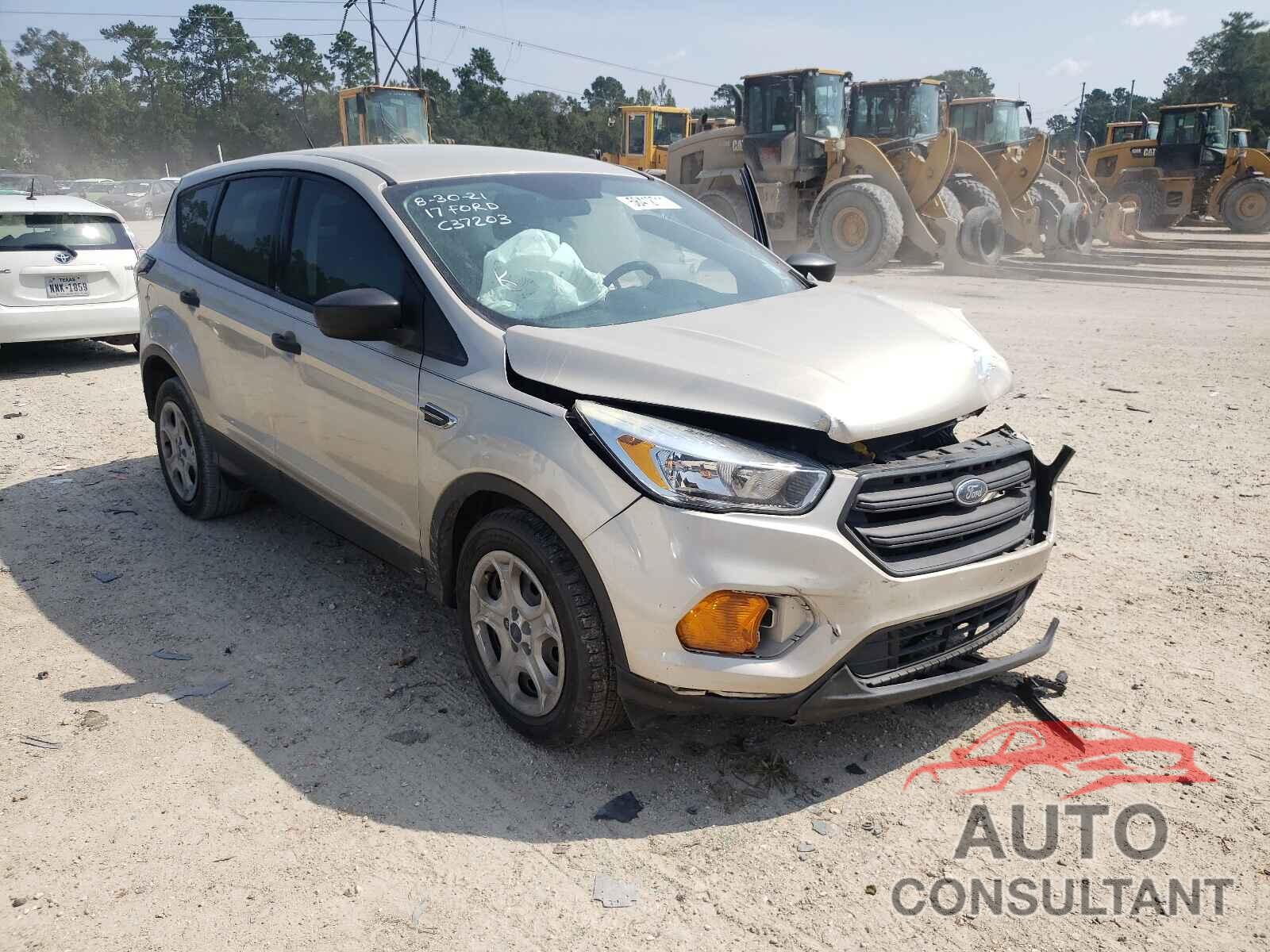 FORD ESCAPE 2017 - 1FMCU0F75HUC37203