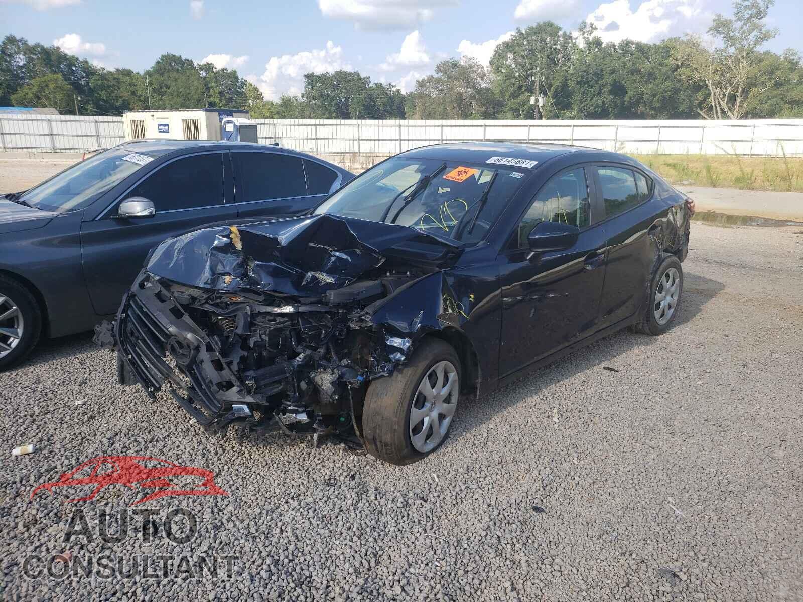 MAZDA 3 2017 - 3MZBN1U7XHM132888